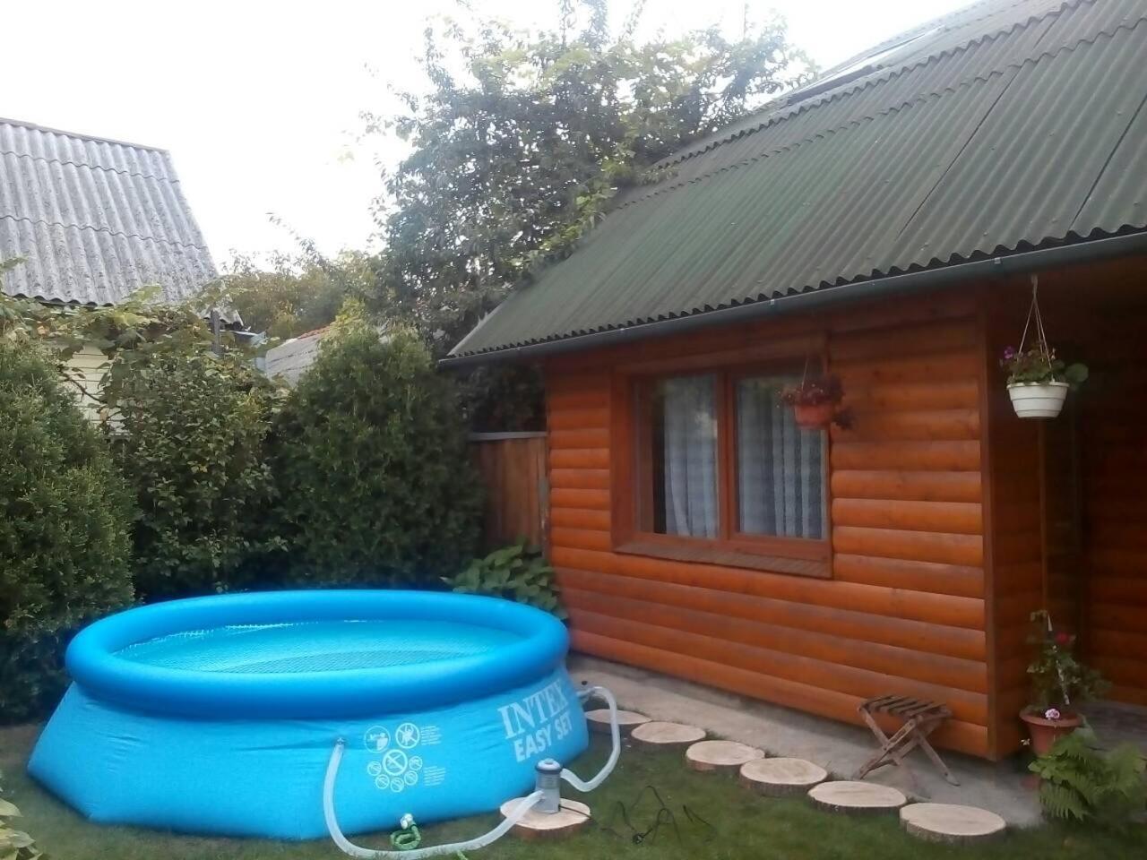 Friendly House Apartment โคโลมิยา ภายนอก รูปภาพ